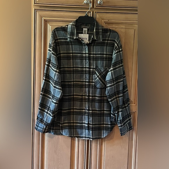 NWT Oversized Lazy Day Flannel Shirt - Picture 5 of 12